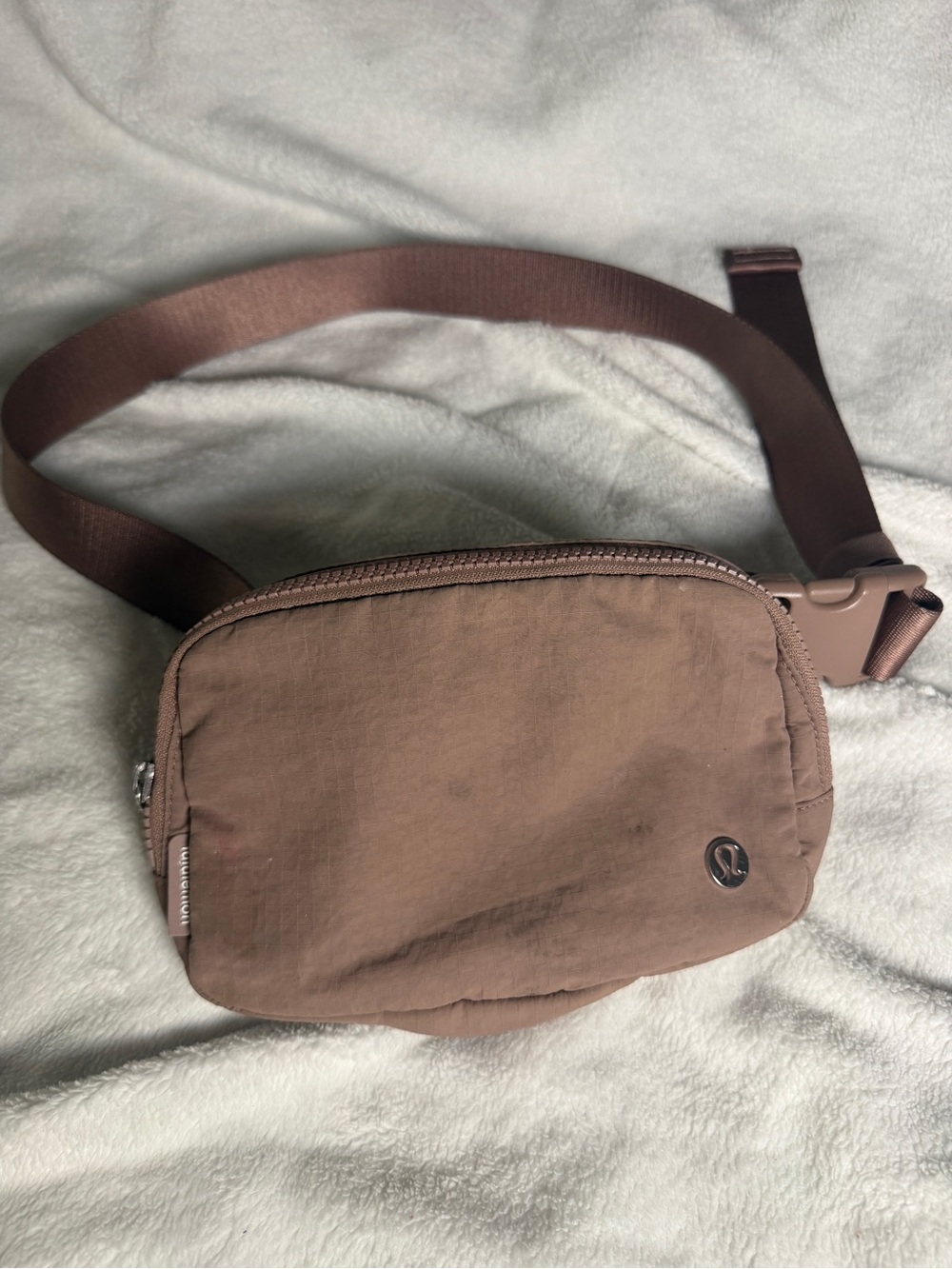 lululemon belt bag